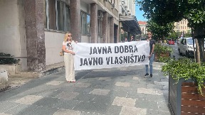 Sastanak zaposlenih s Vučićem
